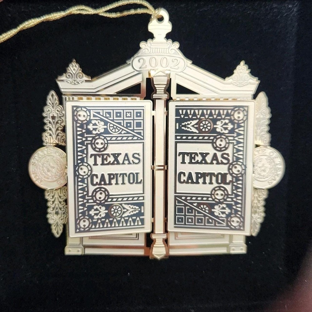 2002 Texas State Capitol Door Hinge Christmas Ornament Excellent condition/ Box